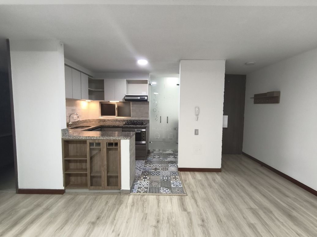 Apartamento de 3 alcobas en venta en Hayuelos, Bogotá, 82 m² · foto 9 de 20