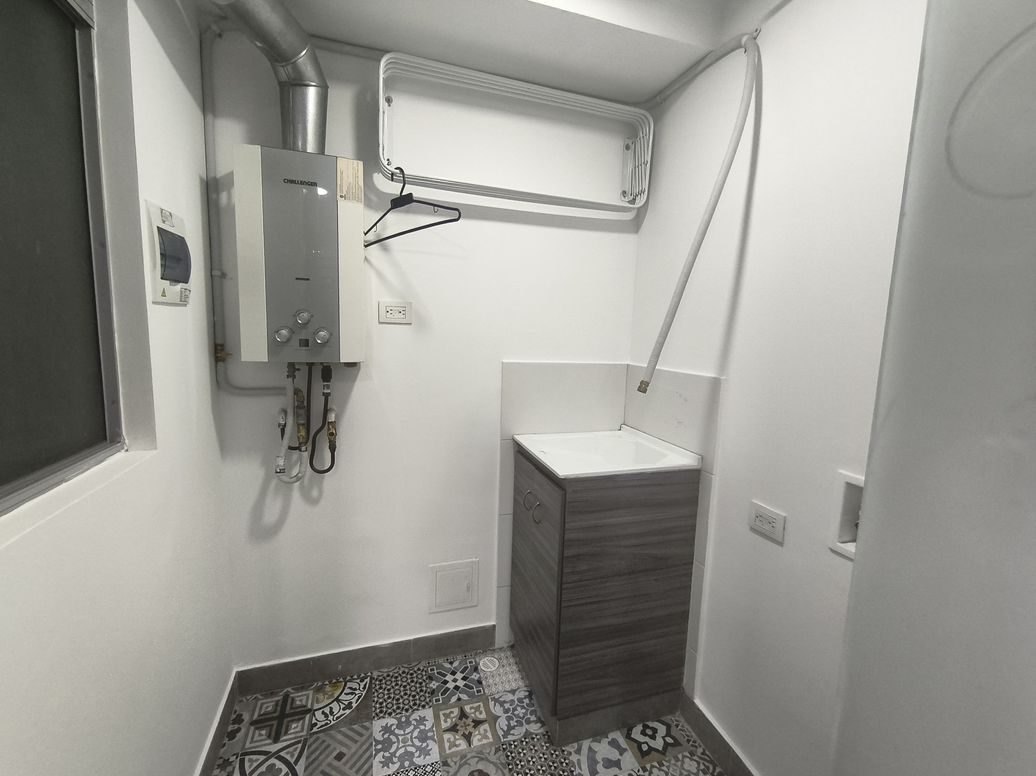 Apartamento de 3 alcobas en venta en Hayuelos, Bogotá, 82 m² · foto 12 de 20