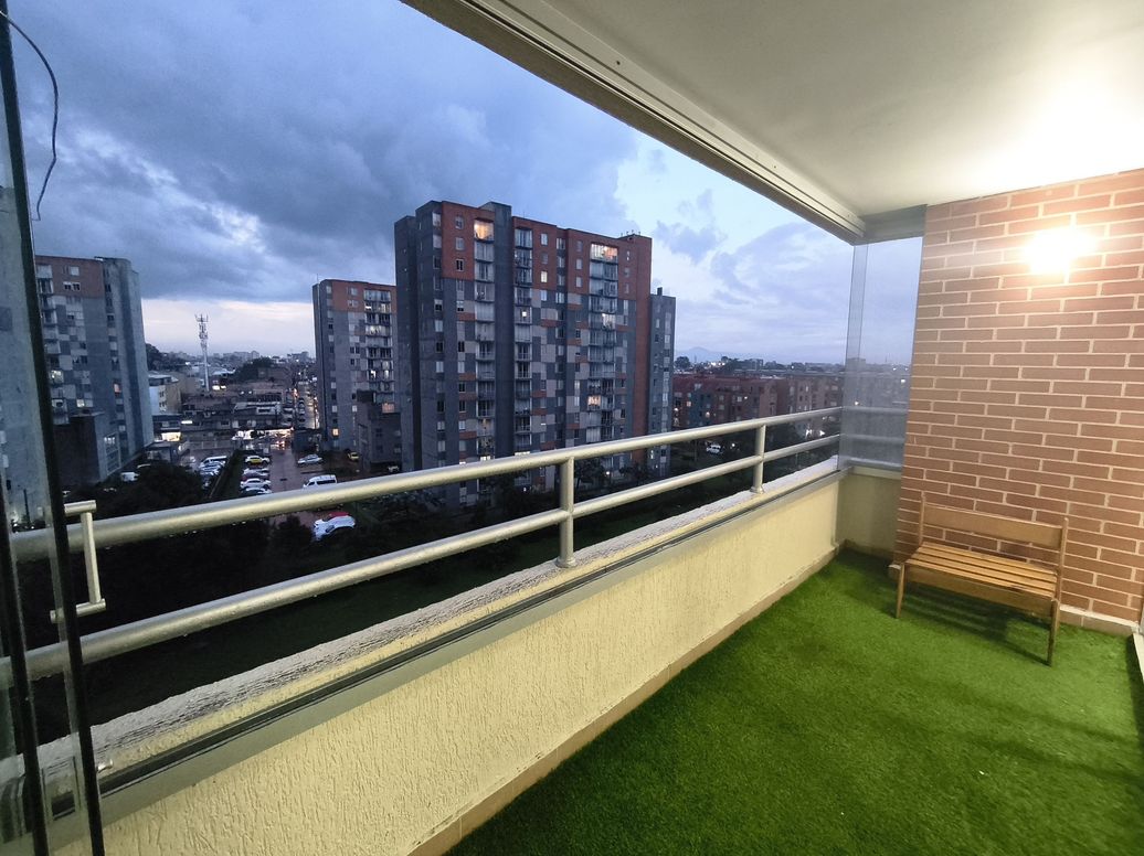 Apartamento de 3 alcobas en venta en Hayuelos, Bogotá, 82 m² · foto 19 de 20