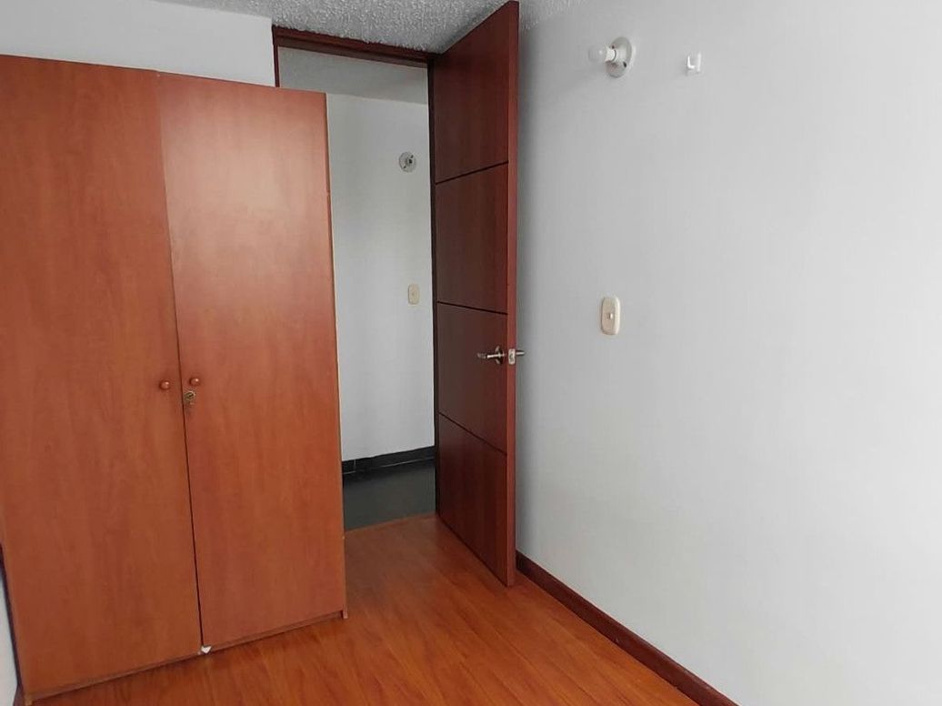Apartamento de 3 alcobas en arriendo en Rincón De La Valvanera, Bogotá, 55 m² · foto 5 de 13