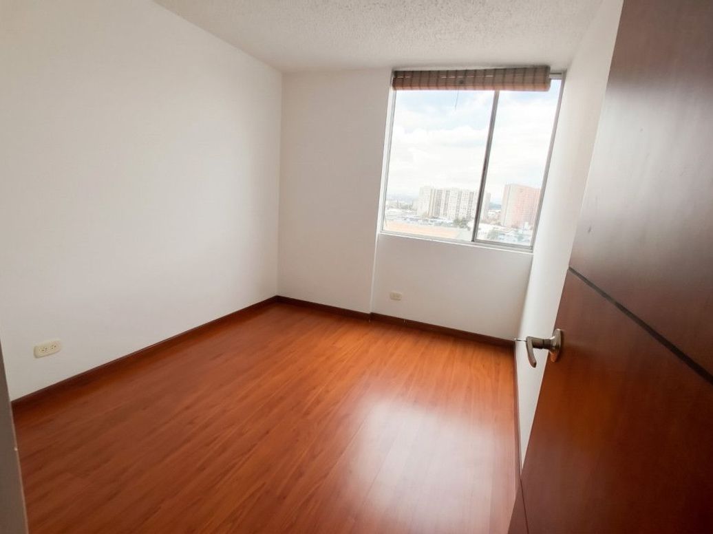 Apartamento de 3 alcobas en arriendo en Rincón De La Valvanera, Bogotá, 55 m² · foto 6 de 13
