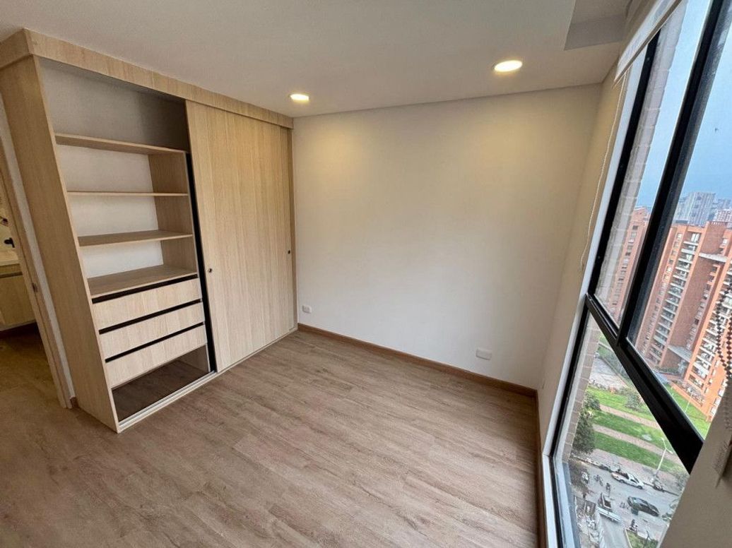 Apartamento de 1 alcoba en arriendo en Gilmar, Bogotá, 33 m² · foto 4 de 11