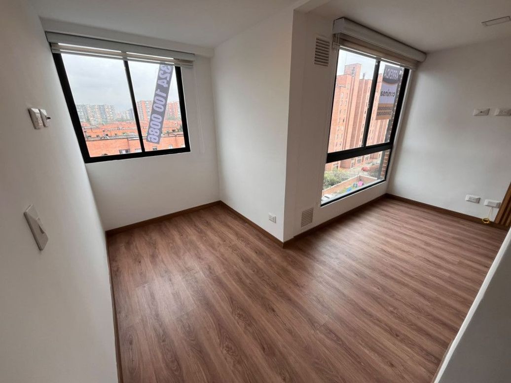 Apartamento de 2 alcobas en arriendo en Carlos Lleras Restrepo Manzana D, Bogotá, 43 m² · foto 3 de 15