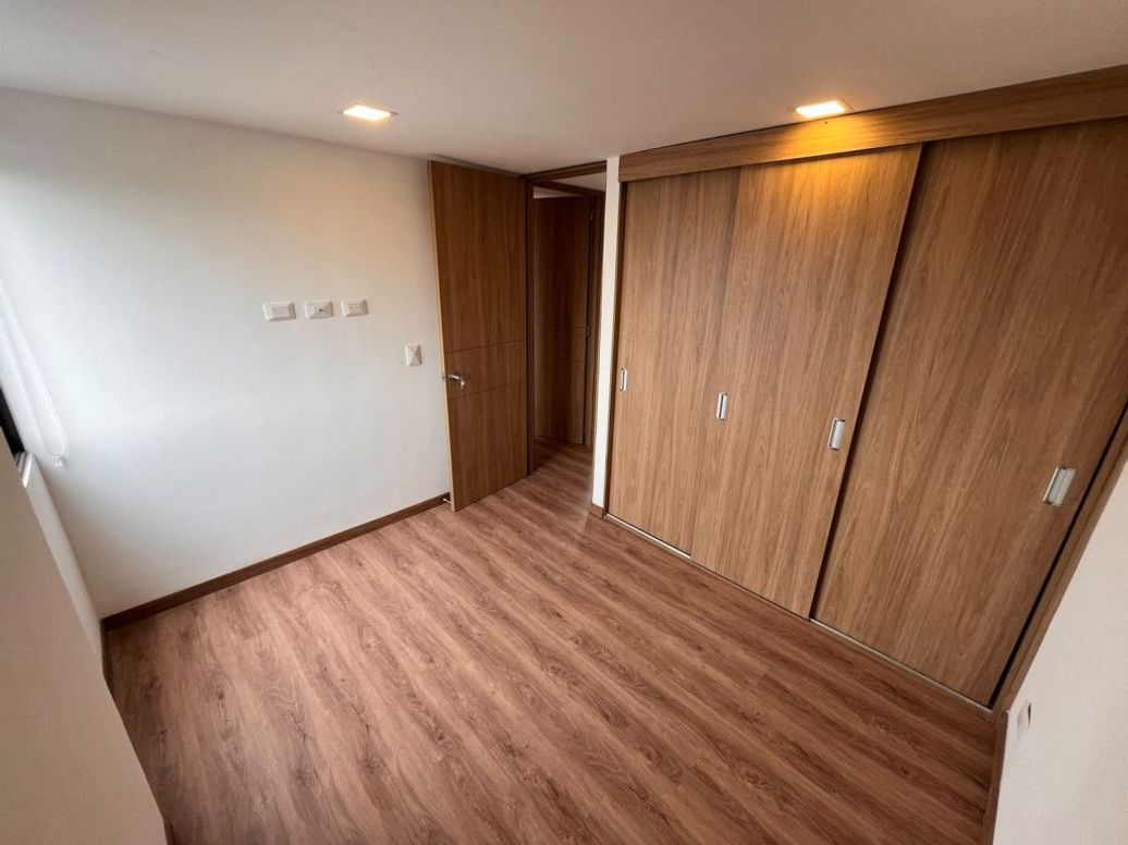 Apartamento de 2 alcobas en arriendo en Carlos Lleras Restrepo Manzana D, Bogotá, 43 m² · foto 6 de 15