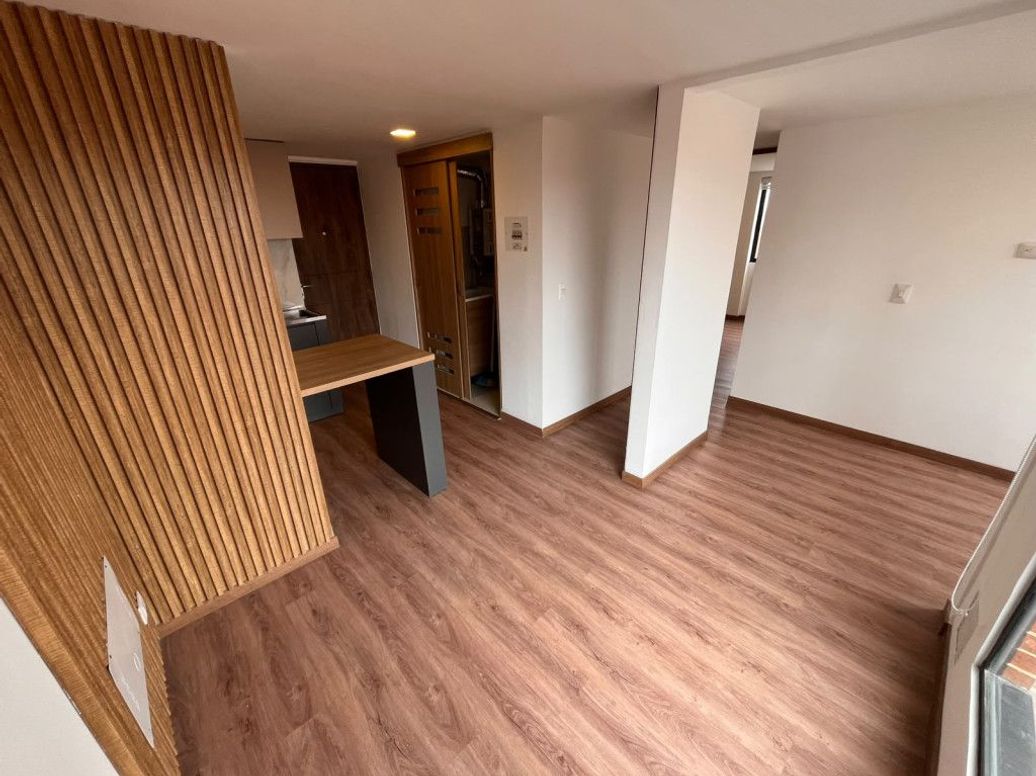 Apartamento de 2 alcobas en arriendo en Carlos Lleras Restrepo Manzana D, Bogotá, 43 m² · foto 2 de 15