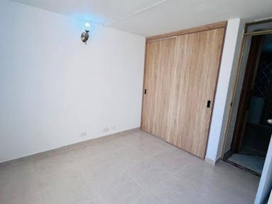 Apartamento de 2 alcobas en arriendo en San Antonio Norte, Bogotá, 60 m² · foto 6 de 20
