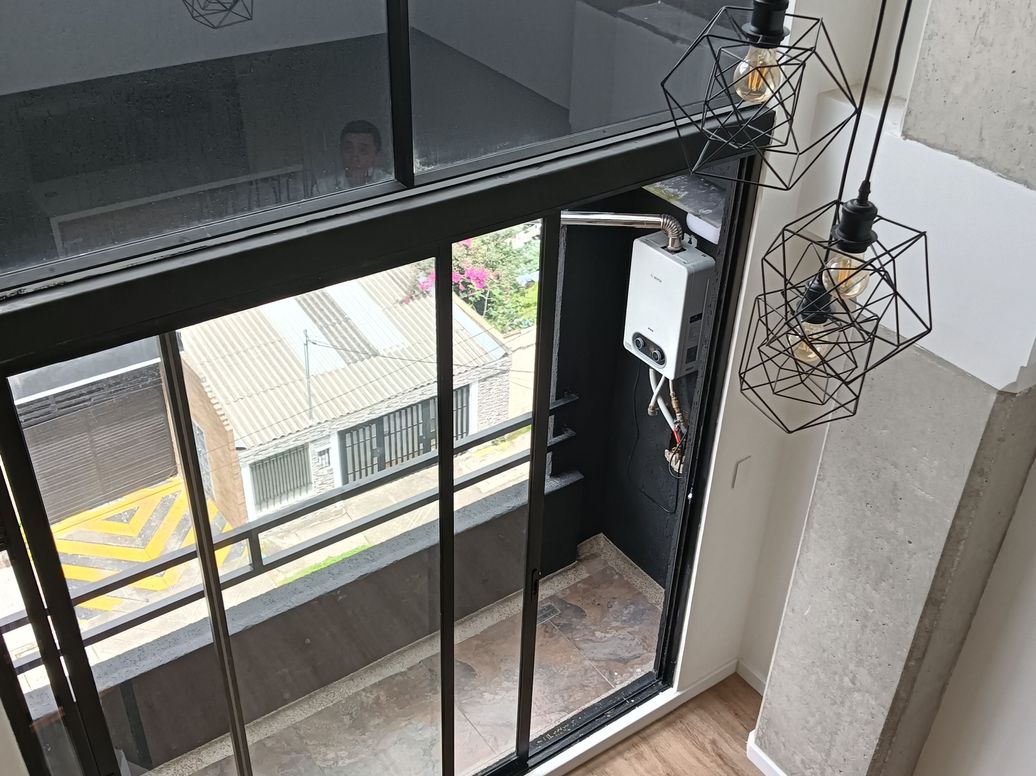 Apartamento de 1 alcoba en arriendo en Los Andes, Bogotá, 35 m² · foto 2 de 9