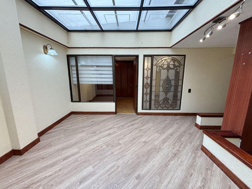 Apartamento de 3 alcobas en arriendo en Cedro Narvaez, Bogotá, 135 m² · foto 16 de 20