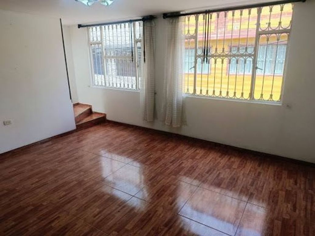 Apartamento de 3 alcobas en arriendo en El Refugio, Bogotá, 72 m² · foto 4 de 18