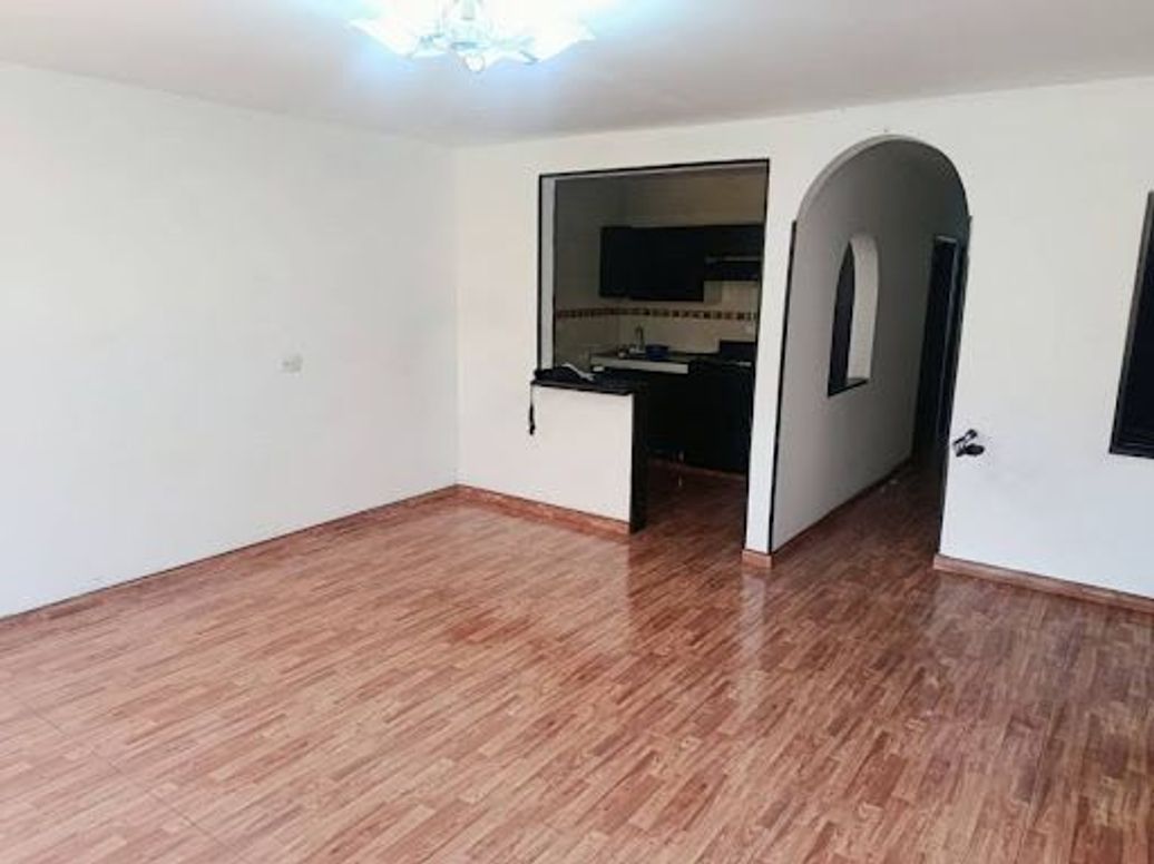 Apartamento de 3 alcobas en arriendo en El Refugio, Bogotá, 72 m² · foto 5 de 18
