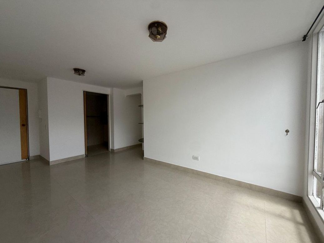 Apartamento de 2 alcobas en arriendo en Alfonso López, Bogotá · foto 3 de 15