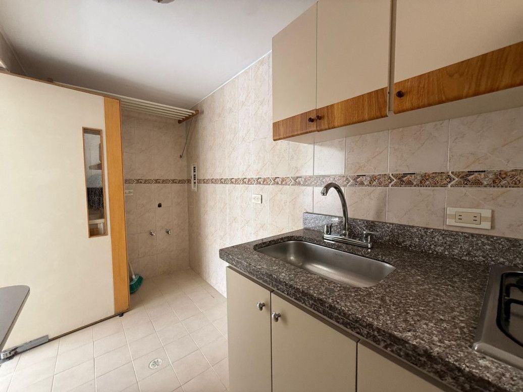 Apartamento de 2 alcobas en arriendo en Alfonso López, Bogotá · foto 5 de 15