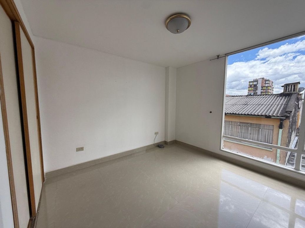 Apartamento de 2 alcobas en arriendo en Alfonso López, Bogotá · foto 4 de 15