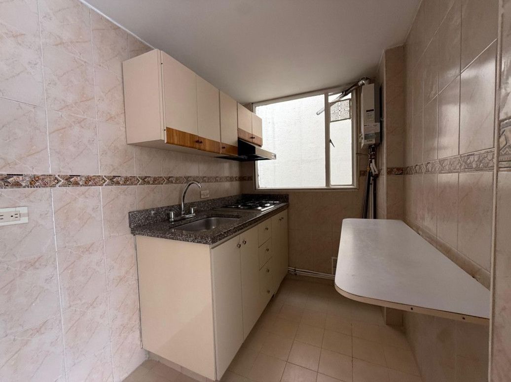 Apartamento de 2 alcobas en arriendo en Alfonso López, Bogotá · foto 6 de 15