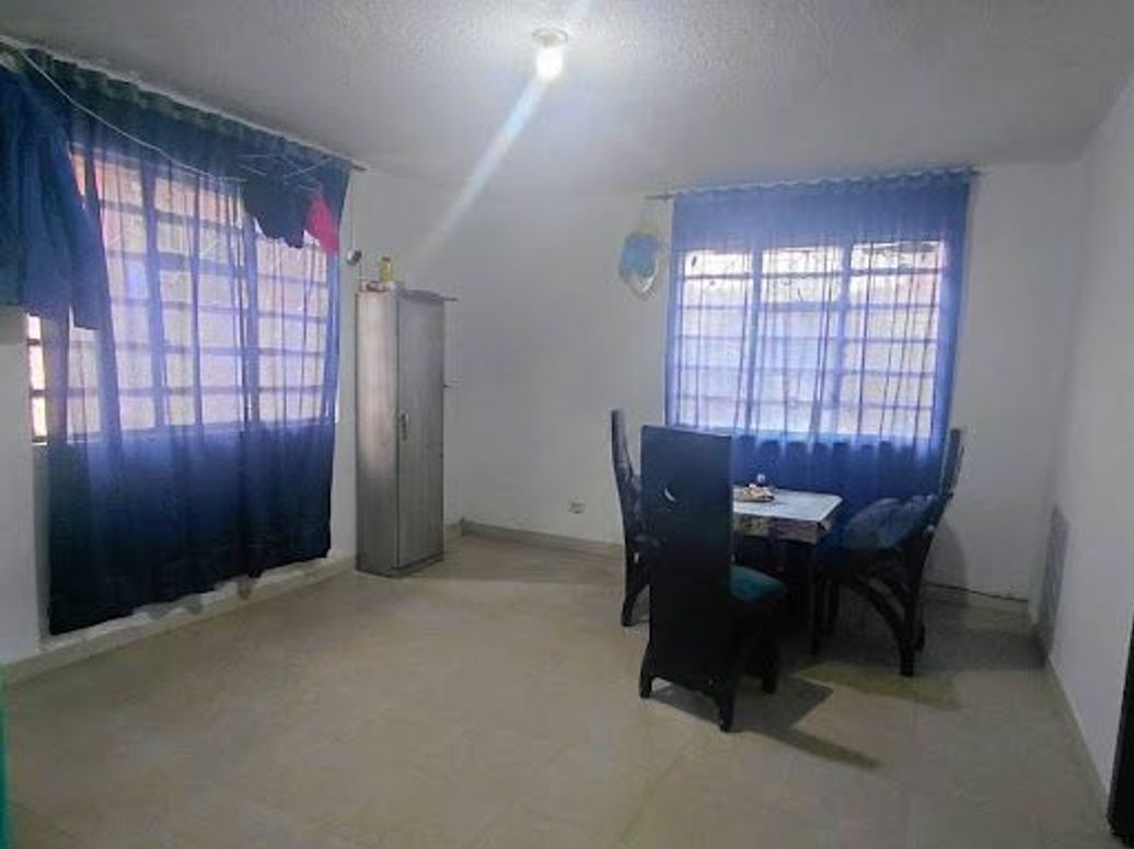 Casa de 6 alcobas en venta en Florida Blanca, Bogotá, 181 m² · foto 9 de 20