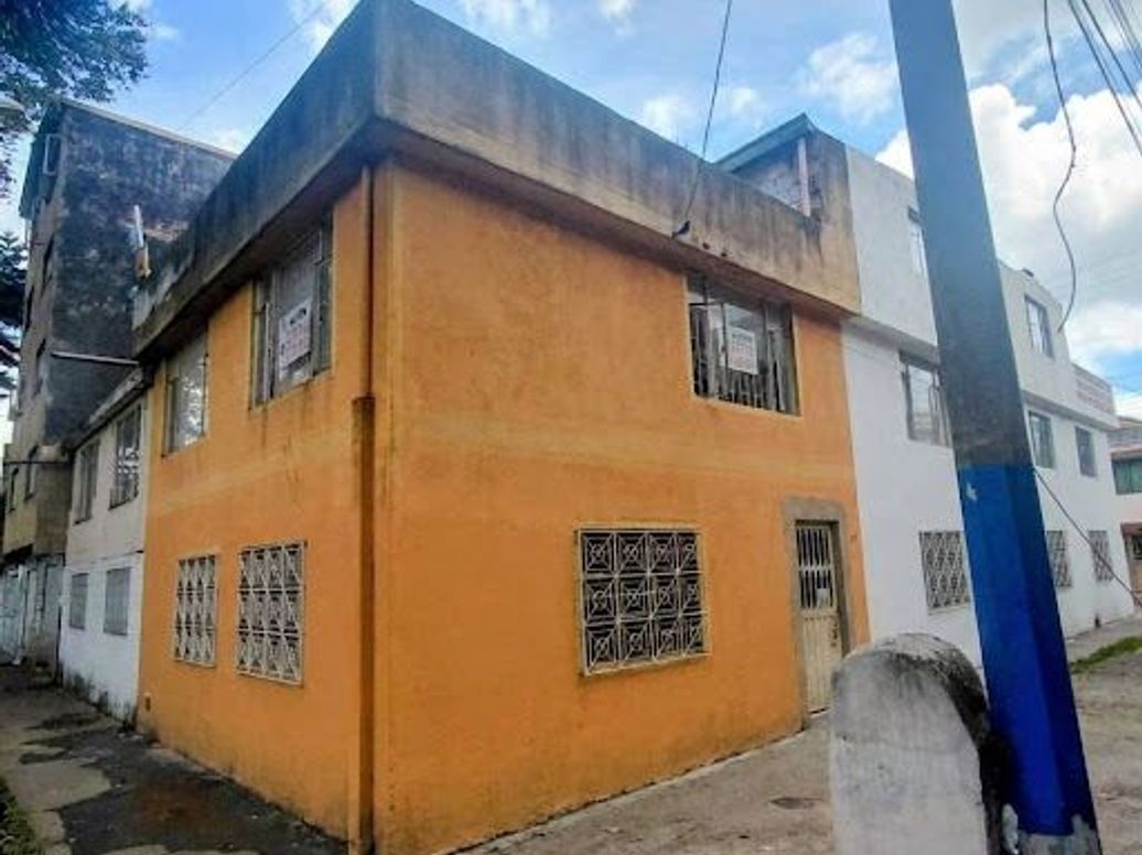 Casa de 6 alcobas en venta en Florida Blanca, Bogotá, 181 m² · foto 3 de 20