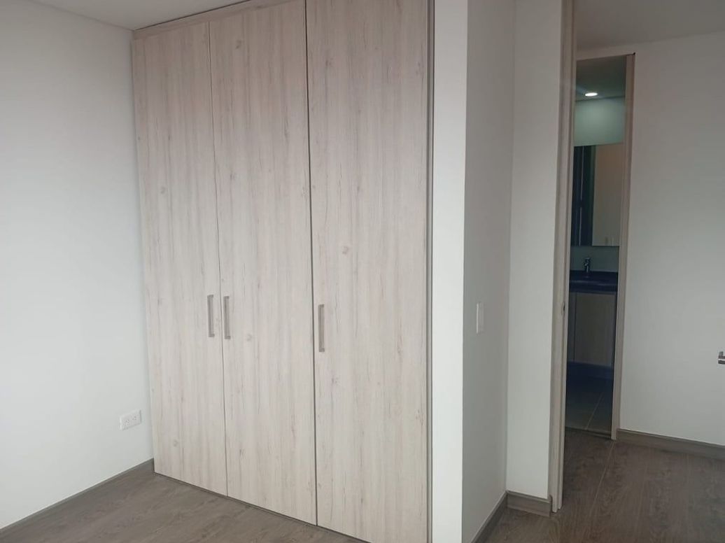 Apartaestudio en venta en Samper, Bogotá, 28 m² · foto 18 de 19