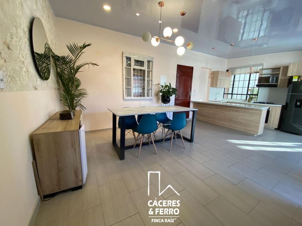 Casa de 6 alcobas en venta en La Soledad, Bogotá, 960 m² · foto 14 de 17