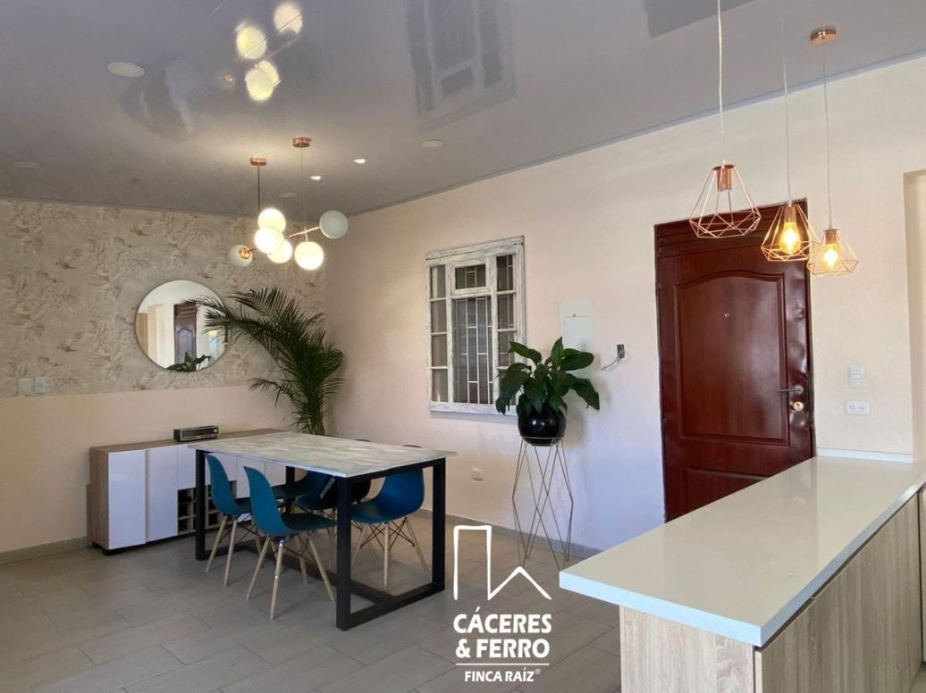 Casa de 6 alcobas en arriendo en La Soledad, Bogotá, 960 m² · foto 10 de 18