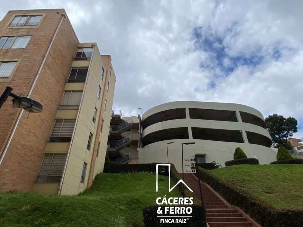 Apartamento de 3 alcobas en arriendo en Suba Centro, Bogotá, 50 m² · foto 2 de 19