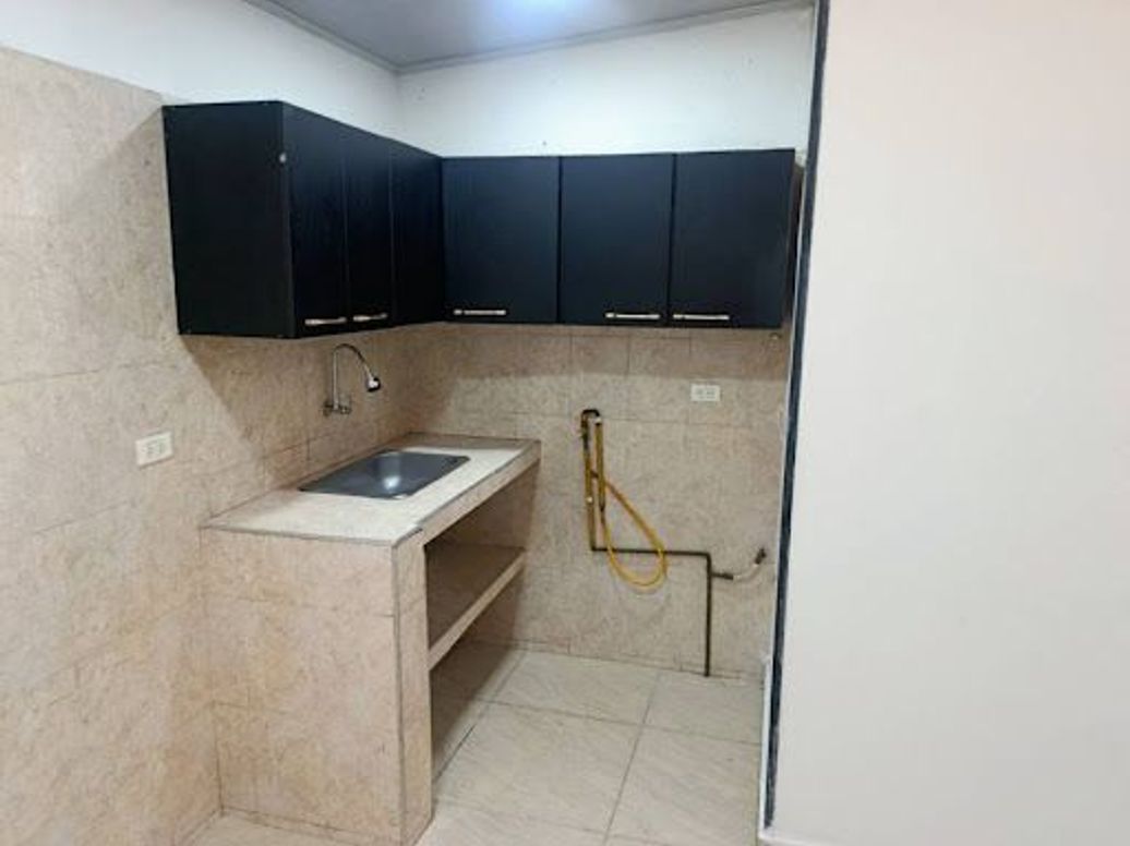 Apartamento de 2 alcobas en arriendo en El Refugio, Bogotá, 65 m² · foto 17 de 18