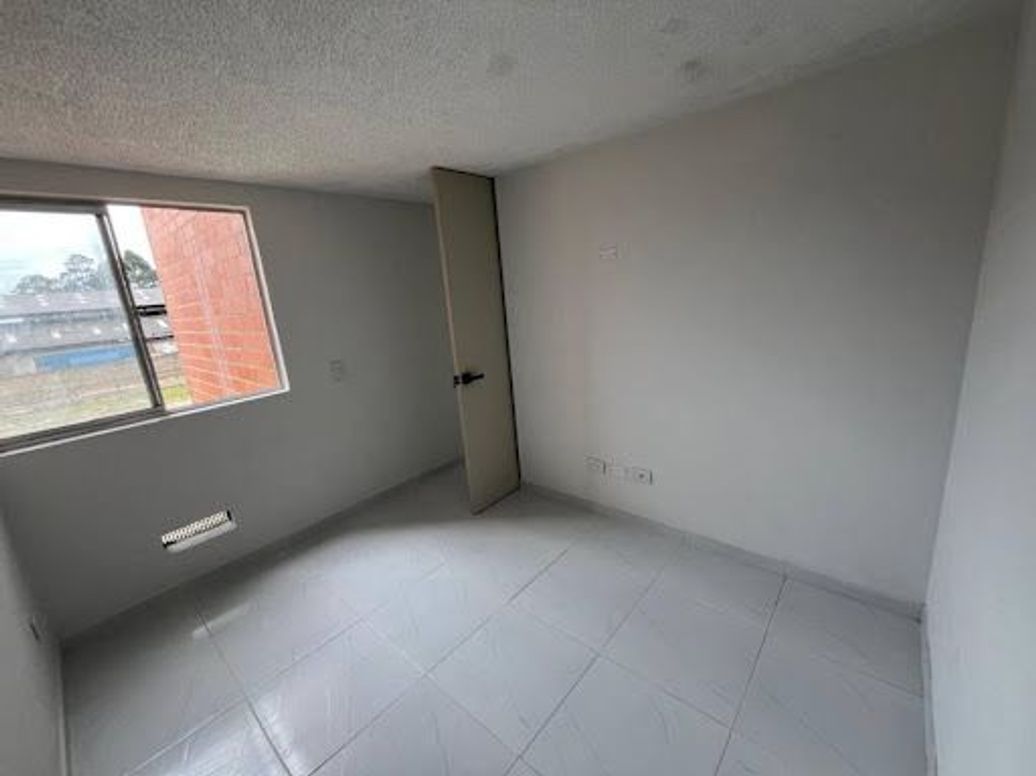 Apartamento de 2 alcobas en arriendo en Las Brisas, Bogotá, 44 m² · foto 16 de 19