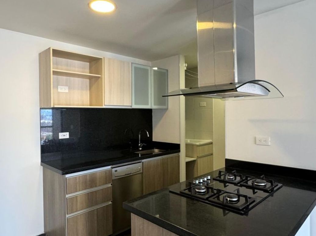 Apartamento de 1 alcoba en arriendo en Caobos Salazar, Bogotá, 68 m² · foto 7 de 20