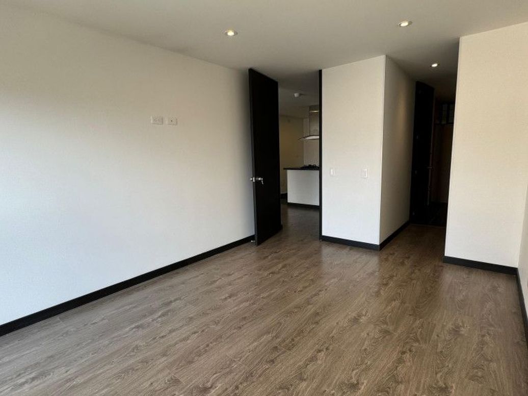 Apartamento de 1 alcoba en arriendo en Caobos Salazar, Bogotá, 68 m² · foto 12 de 20