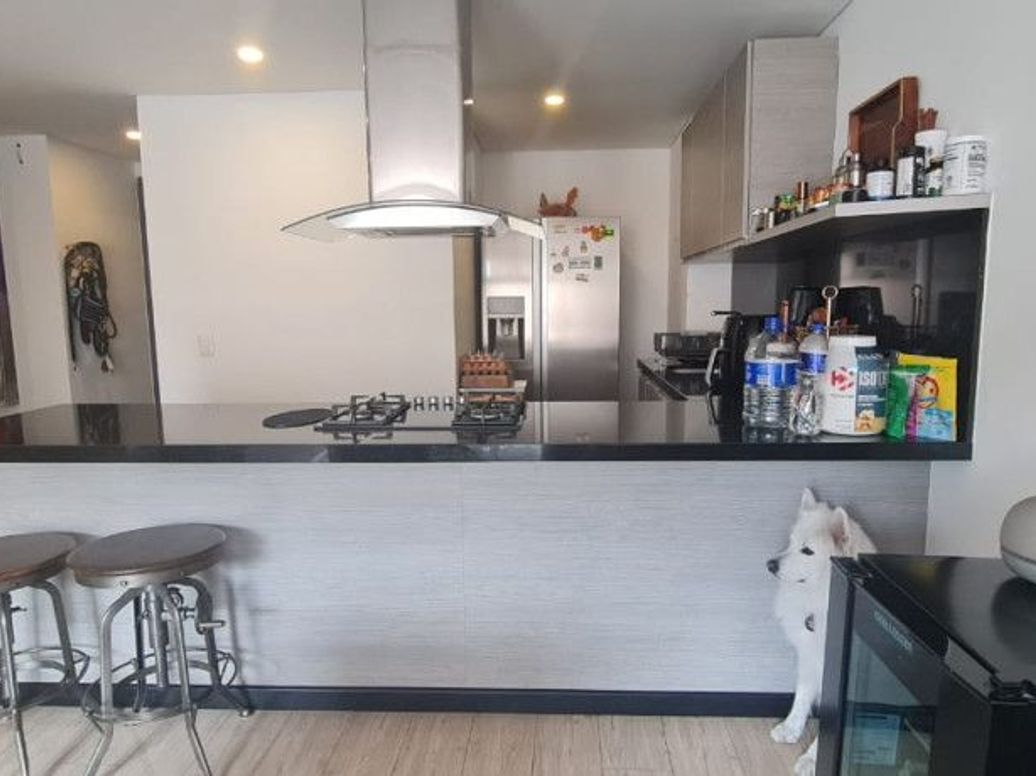 Apartamento de 2 alcobas en arriendo en Los Cedros Oriental, Bogotá, 90 m² · foto 9 de 20