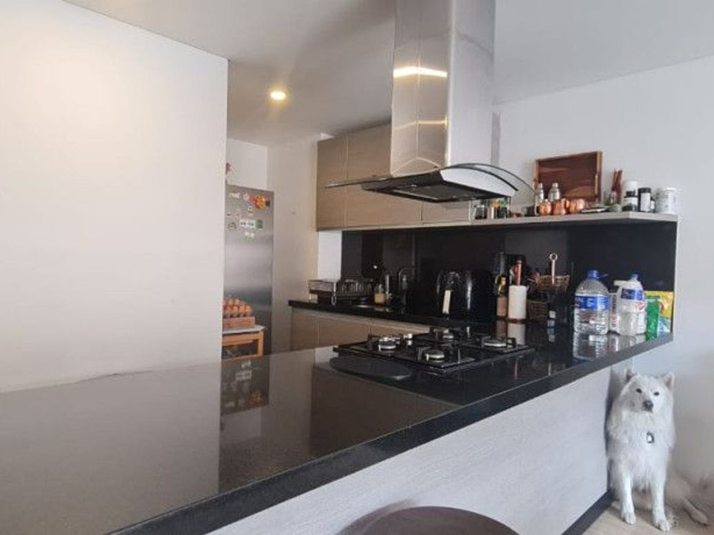 Apartamento de 2 alcobas en arriendo en Los Cedros Oriental, Bogotá, 90 m² · foto 7 de 20