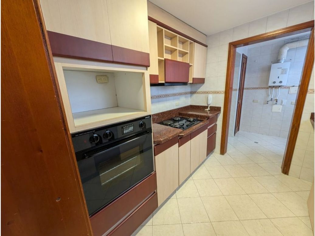 Apartamento de 3 alcobas en venta en Chapinero, Bogotá, 179 m² · foto 11 de 20