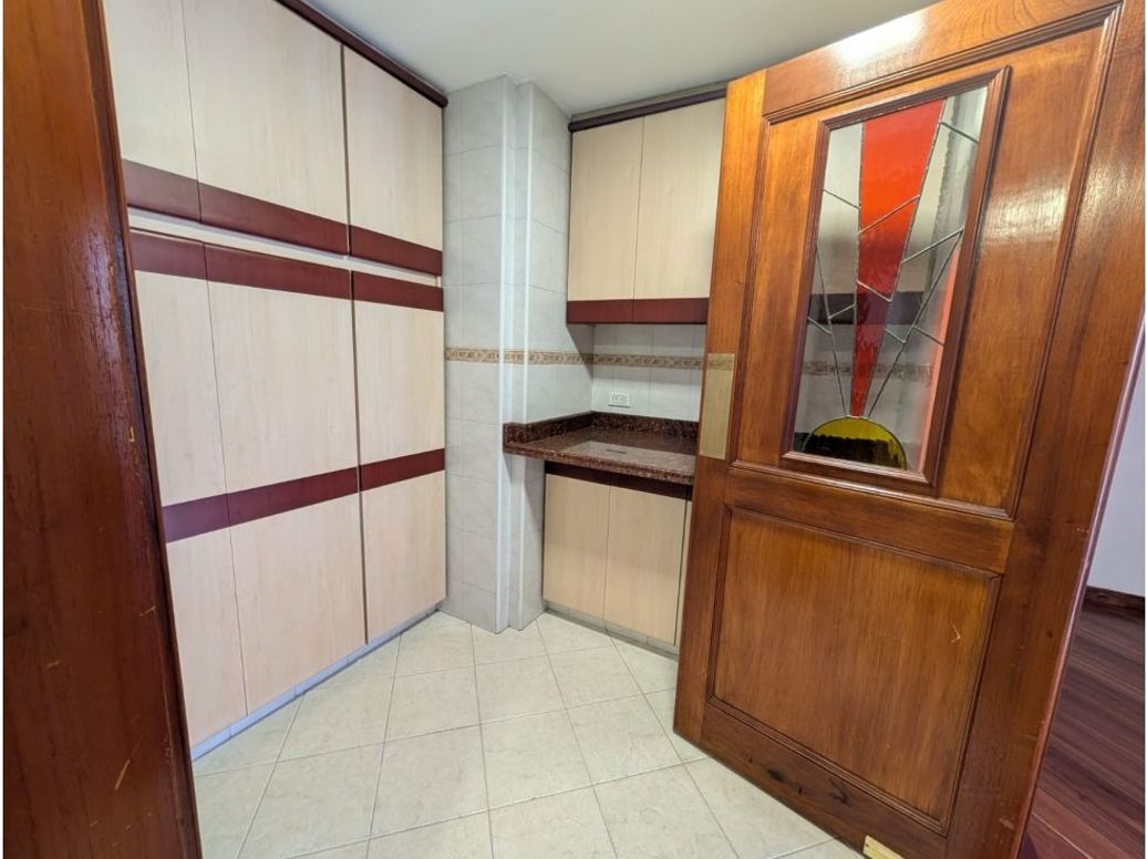 Apartamento de 3 alcobas en venta en Chapinero, Bogotá, 179 m² · foto 13 de 20