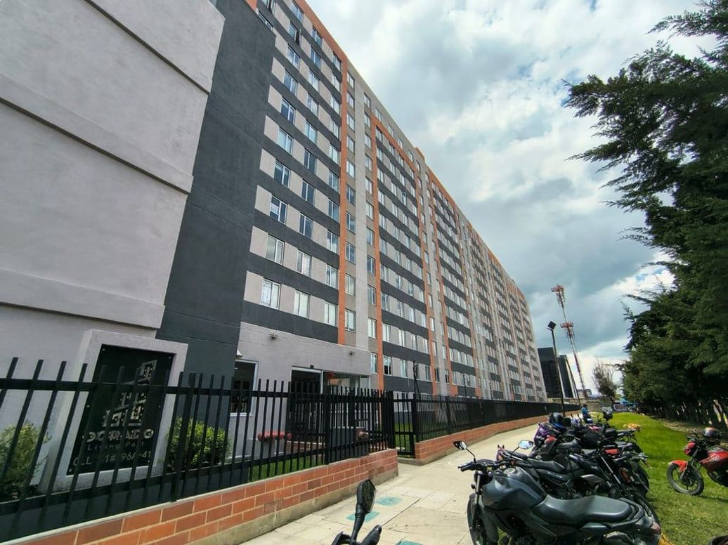 Apartaestudio en arriendo en Ciudad Salitre Occidental, Bogotá, 28 m² · foto 2 de 19