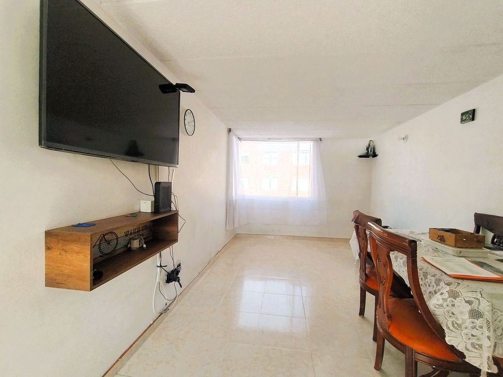 Apartamento de 3 alcobas en venta en Parque Residencia Nuevo Suba, Bogotá, 57 m² · foto 7 de 16