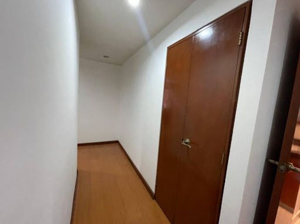 Apartamento de 3 alcobas en venta en Santa Barbara, Bogotá, 119 m² · foto 9 de 20
