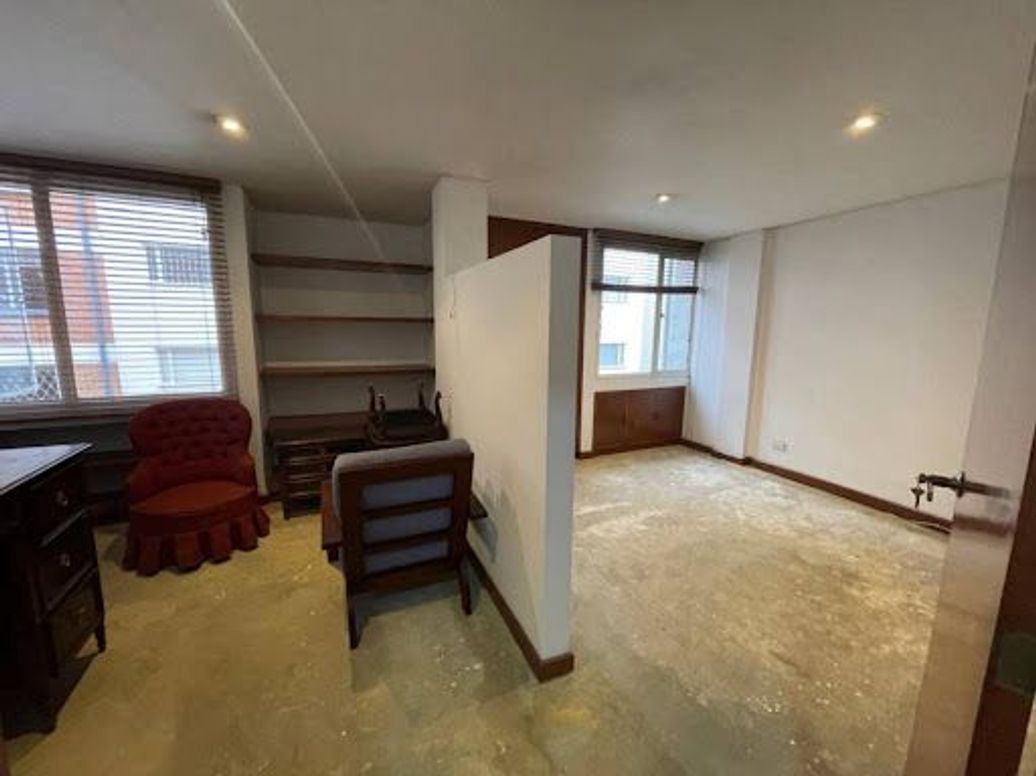Apartamento de 3 alcobas en venta en Santa Barbara, Bogotá, 119 m² · foto 13 de 20