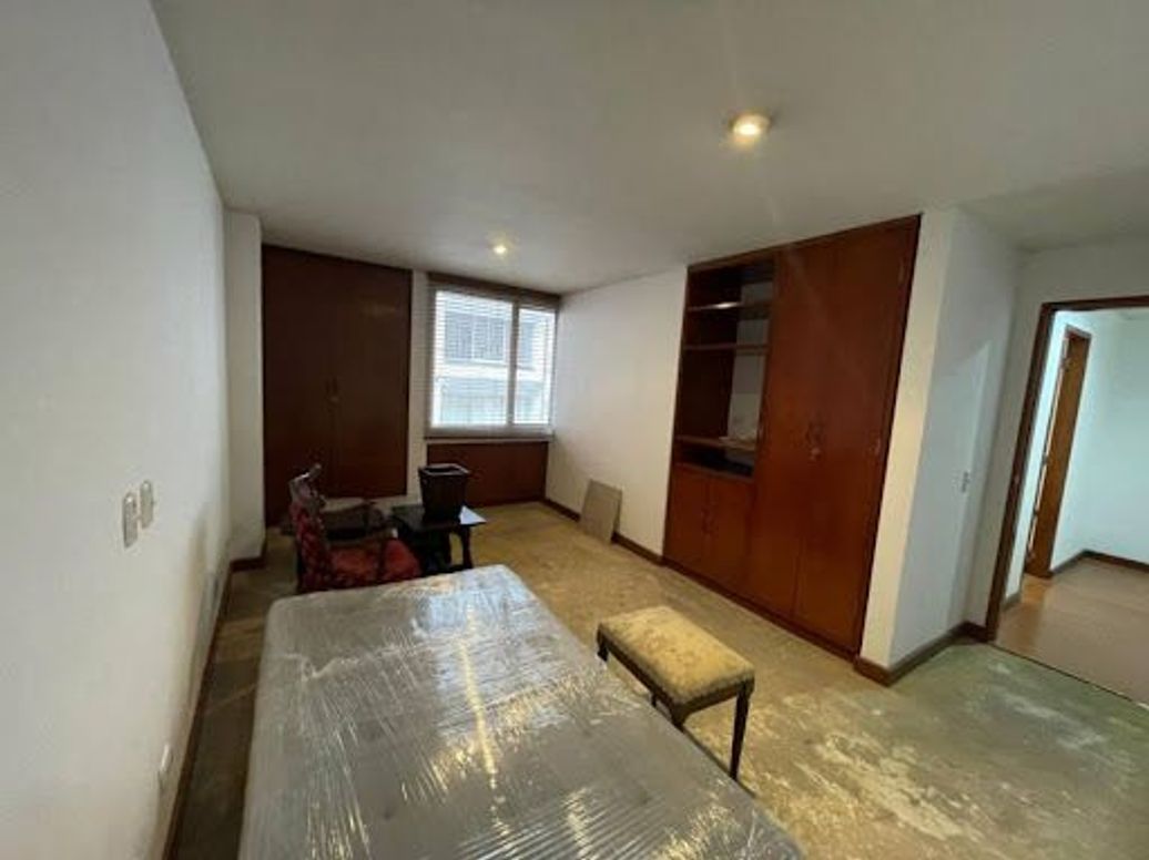 Apartamento de 3 alcobas en venta en Santa Barbara, Bogotá, 119 m² · foto 16 de 20