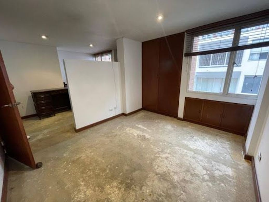 Apartamento de 3 alcobas en venta en Santa Barbara, Bogotá, 119 m² · foto 12 de 20