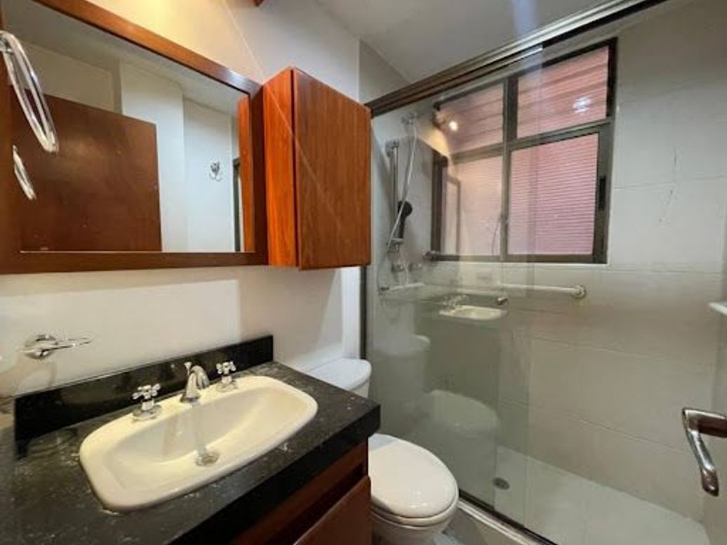 Apartamento de 3 alcobas en venta en Santa Barbara, Bogotá, 119 m² · foto 18 de 20