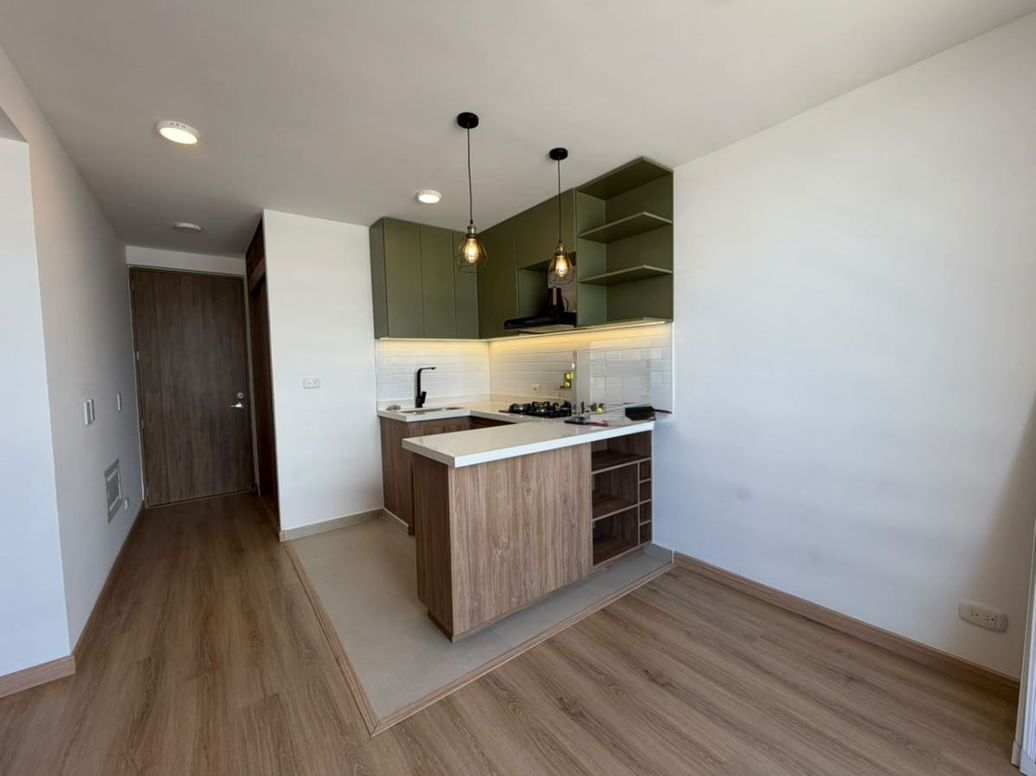 Apartamento de 1 alcoba en arriendo en Montevideo, Bogotá, 38 m² · foto 3 de 17