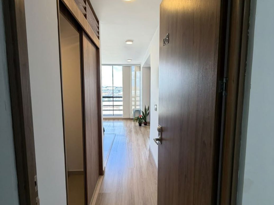 Apartamento de 1 alcoba en arriendo en Montevideo, Bogotá, 38 m² · foto 2 de 17