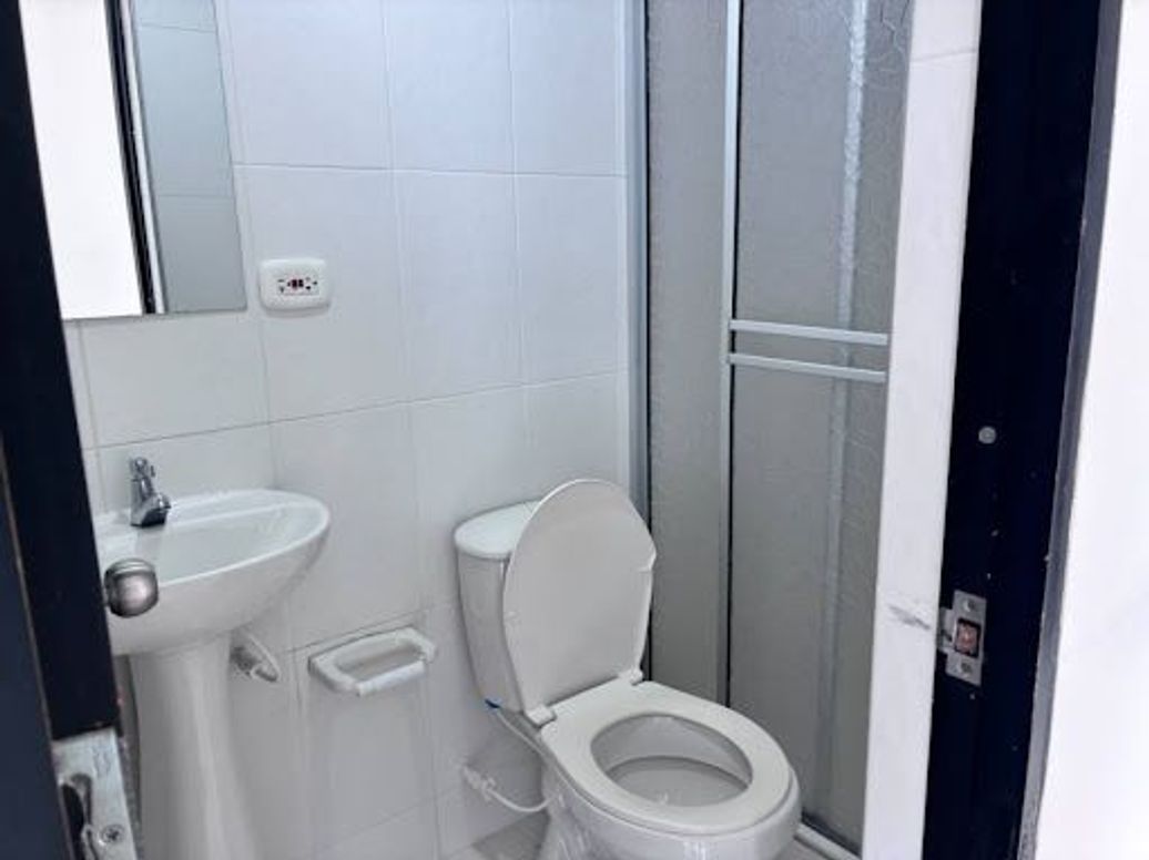 Apartamento de 2 alcobas en venta en Los Naranjos, Bogotá, 43 m² · foto 18 de 20