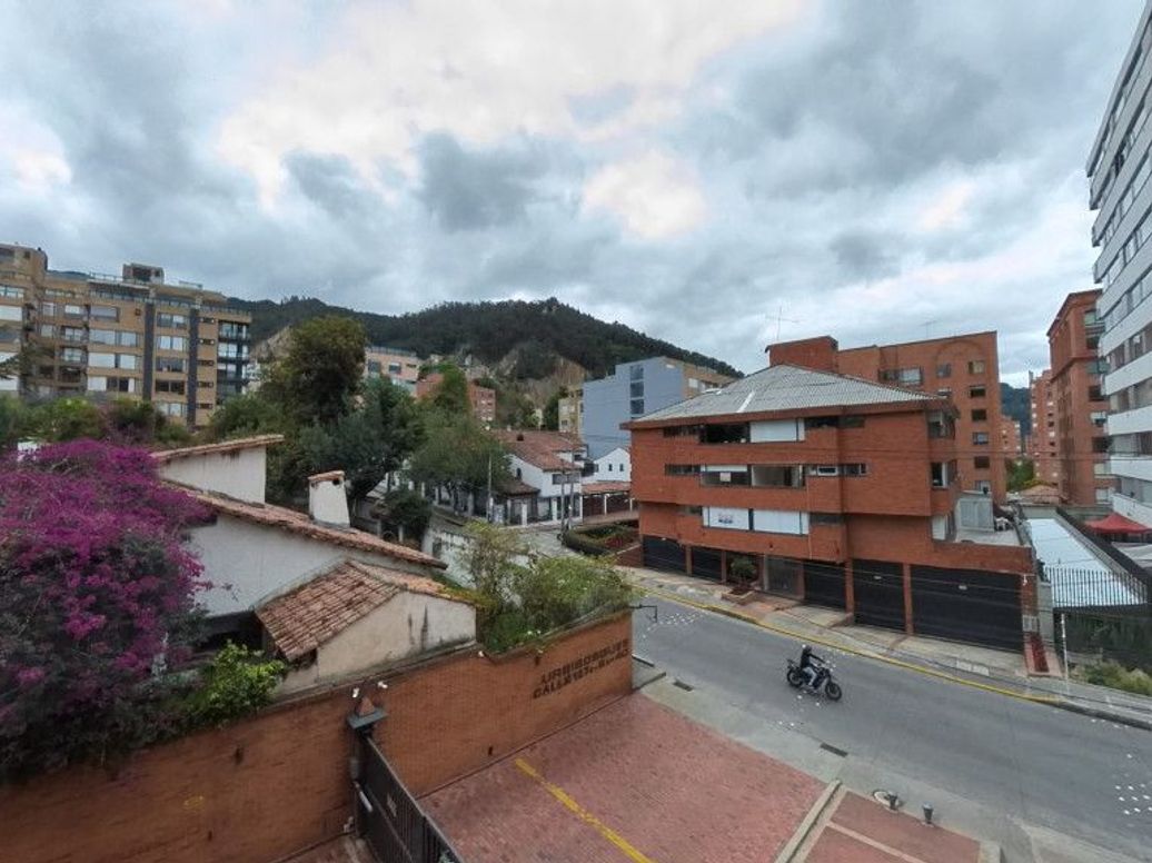 Apartamento de 3 alcobas en arriendo en Ub. Bosques, Bogotá, 110 m² · foto 6 de 20