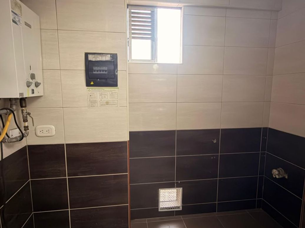 Apartamento de 3 alcobas en arriendo en A.S.D., Bogotá, 51 m² · foto 11 de 11