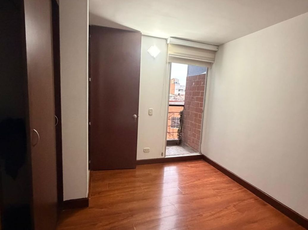 Apartamento de 3 alcobas en arriendo en A.S.D., Bogotá, 51 m² · foto 9 de 11