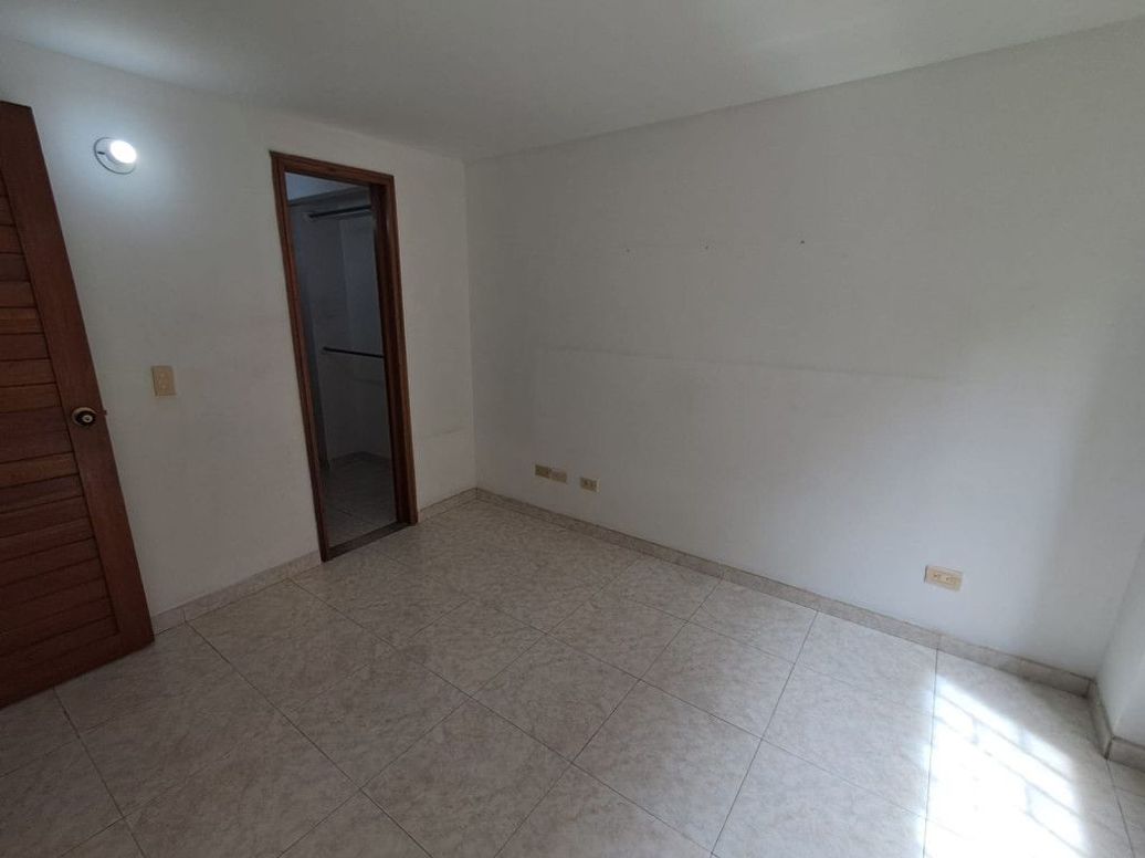 Apartamento de 3 alcobas en arriendo en Los Cedritos, Bogotá, 75 m² · foto 5 de 20