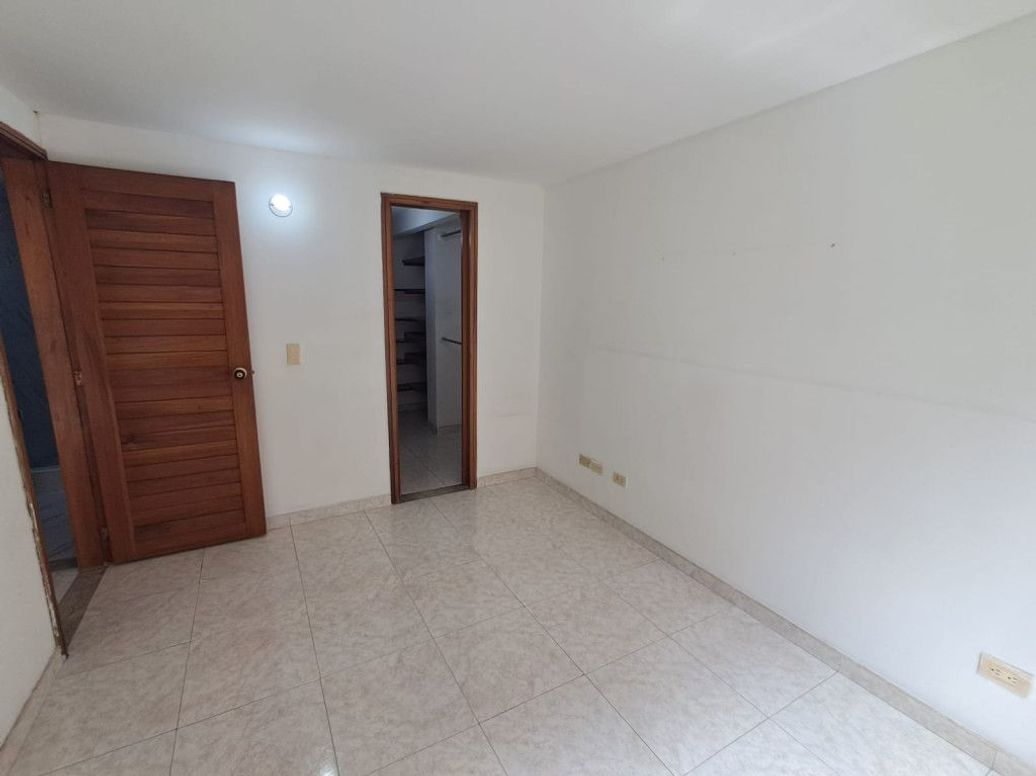 Apartamento de 3 alcobas en arriendo en Los Cedritos, Bogotá, 75 m² · foto 6 de 20