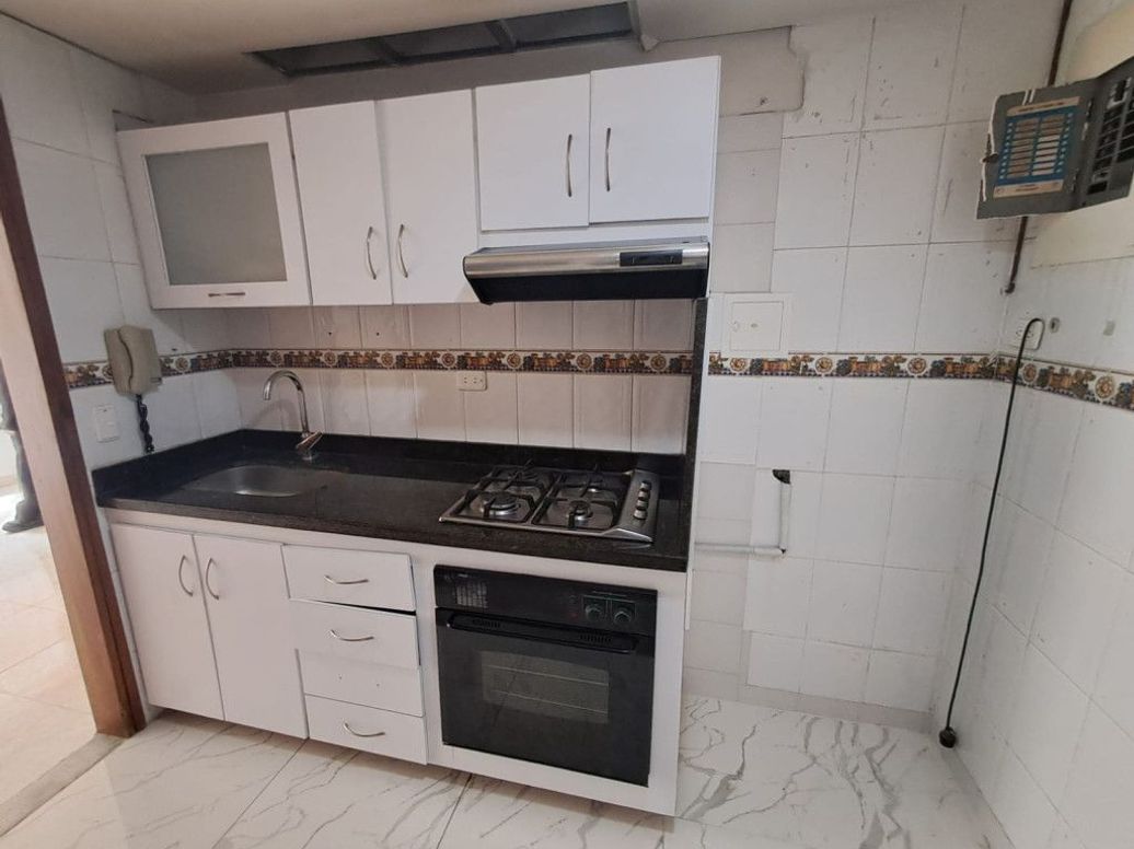 Apartamento de 3 alcobas en arriendo en Los Cedritos, Bogotá, 75 m² · foto 17 de 20