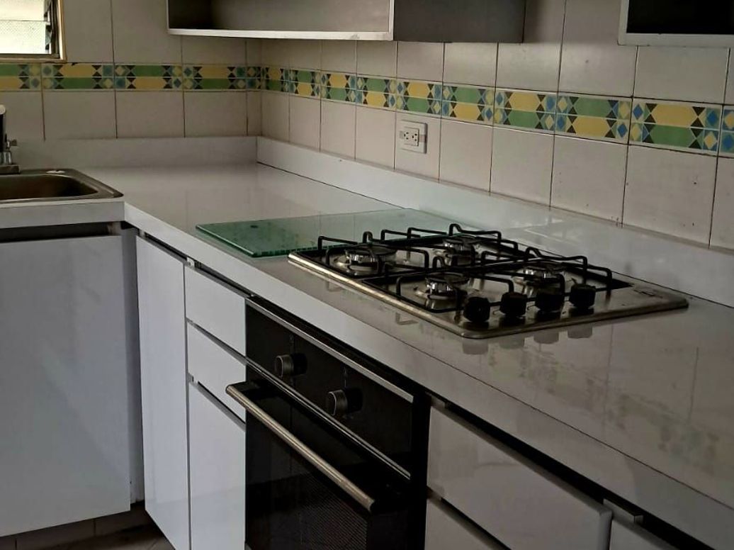 Apartamento de 3 alcobas en arriendo en La Liberia, Bogotá, 86 m² · foto 7 de 14