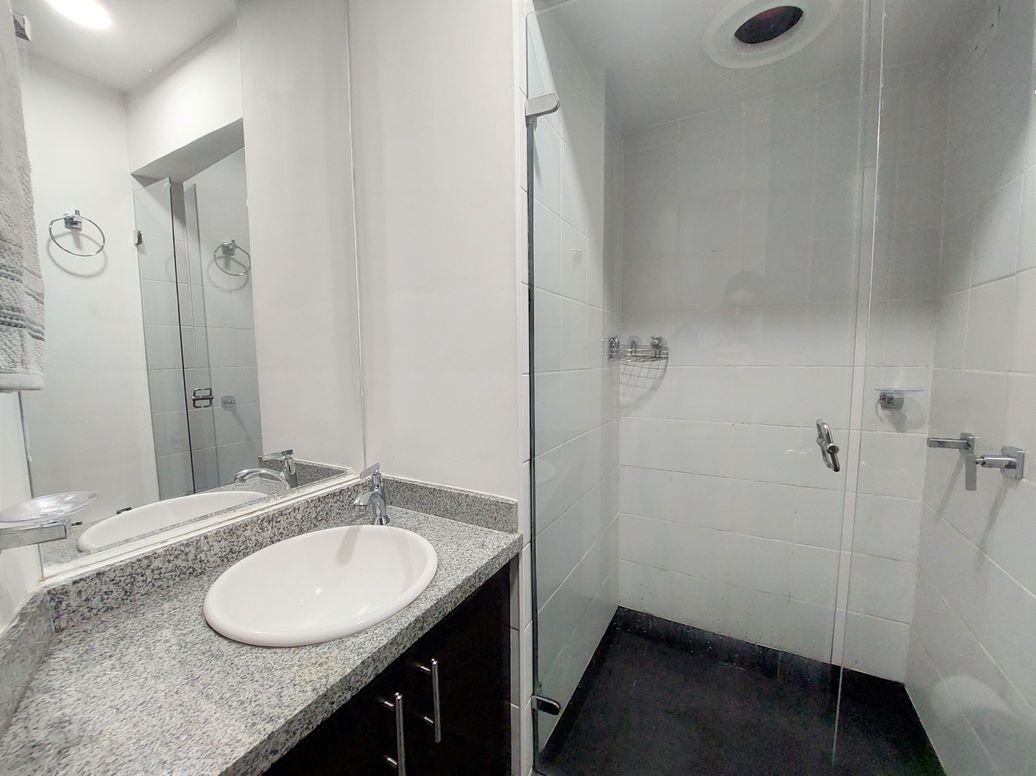Apartaestudio en venta en Chapinero Central, Bogotá, 32 m² · foto 3 de 8